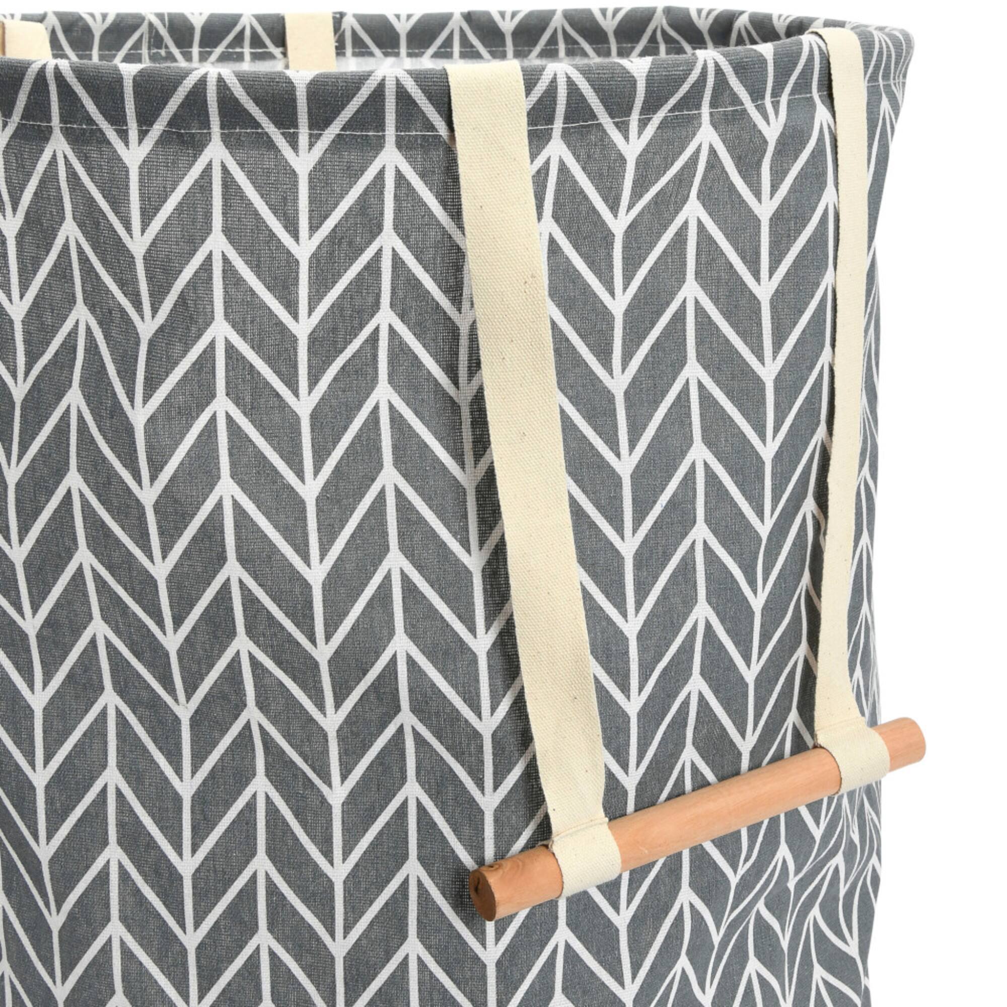 Household Essentials Krush Round Hamper with Wood Dowel Handles